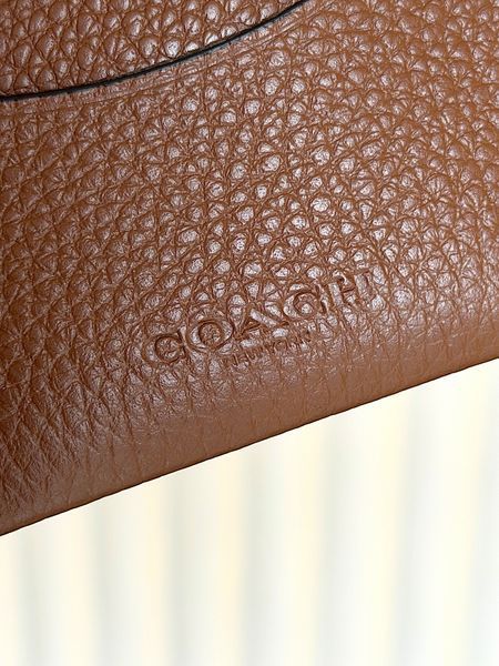 Картхолдер Coach коричневий шкіряний CP209 SAD фото