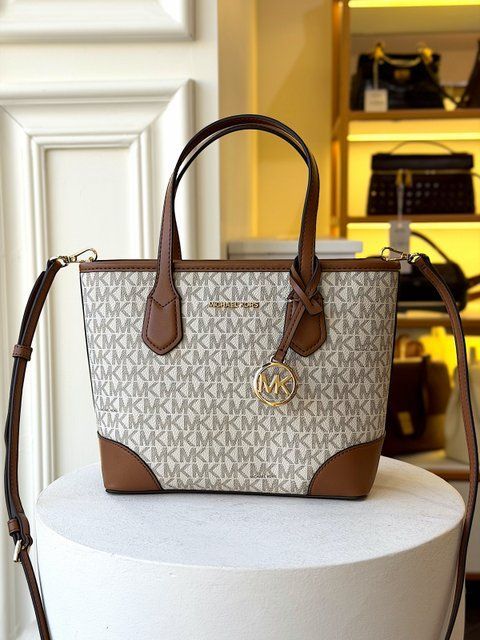 Сумка жіноча Michael Kors Eva M біла лого 35S6GV0T0B va фото