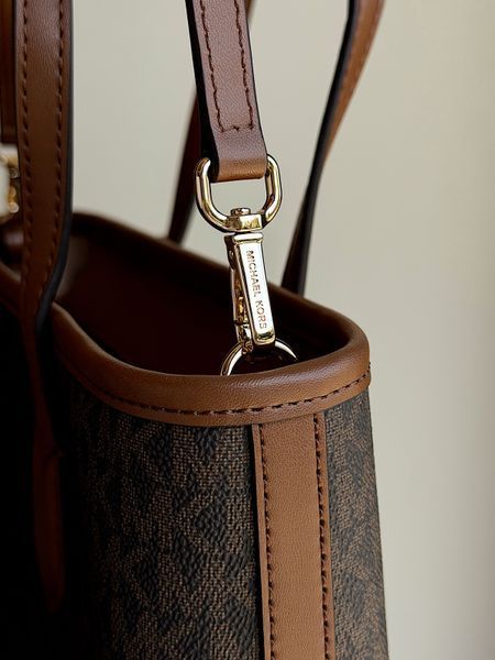 Сумка жіноча Michael Kors Eva M коричнева лого 35S6GV0T0B br фото