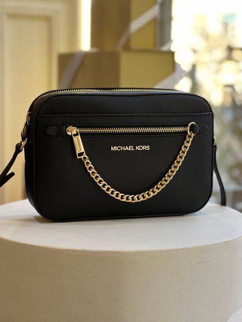 Сумка жіноча Michael Kors Jet Set чорна шкіряна золота фурнітура 35S1GTTC7L bl фото