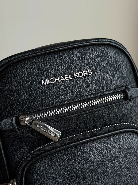 Сумка жіноча Michael Kors Jet Set M чорна шкіряна 35T4STTC2L bl    фото