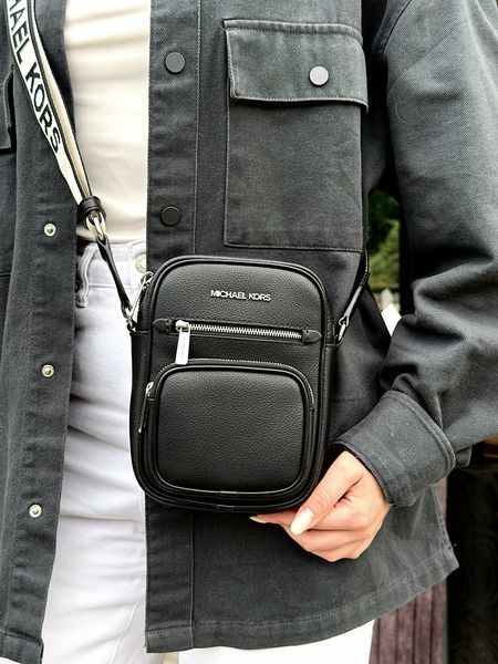 Сумка жіноча Michael Kors Jet Set M чорна шкіряна 35T4STTC2L bl    фото
