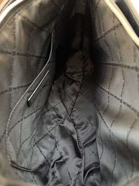 Сумка жіноча Michael Kors Whitney M чорна 35R4SWHT6U bl фото