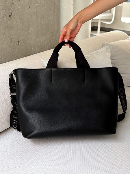 Сумка жіноча Calvin Klein чорна SP40617893 SP40617893 4K3132G 001bl фото