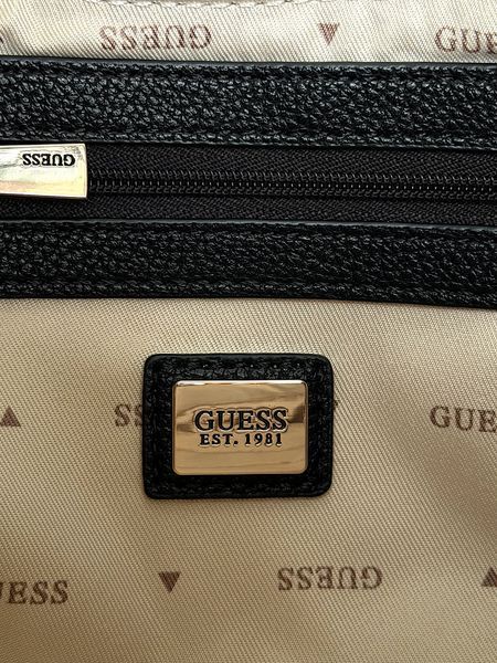 Сумка жіноча Guess Noelle чорна лого SS967218 cl фото