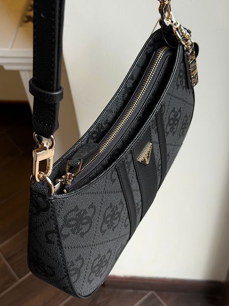 Сумка жіноча Guess Noelle чорна лого SS967218 cl фото