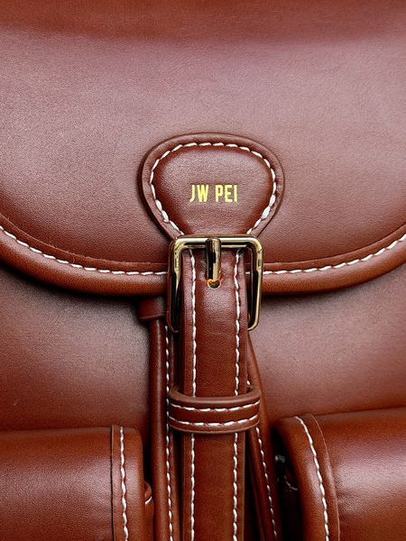 Рюкзак жіночий JW PEI Harper Buckle Pocket коричневий 9BK01-3 br фото