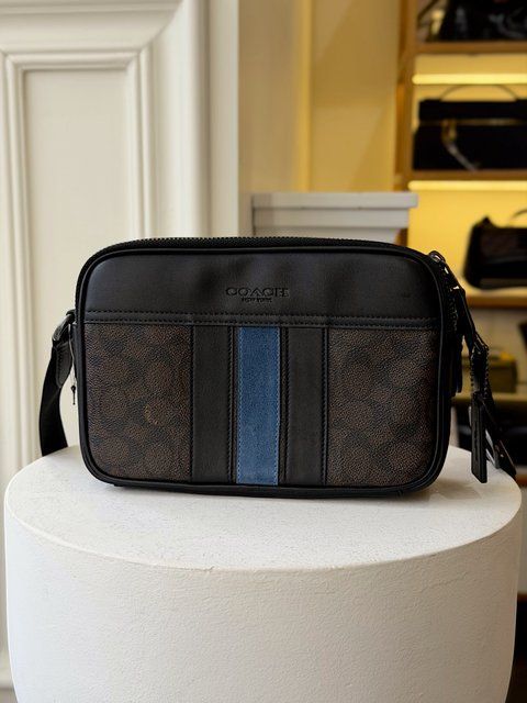 Сумка чоловіча Coach Graham із синьою смужкою CDC52 QBWAN фото