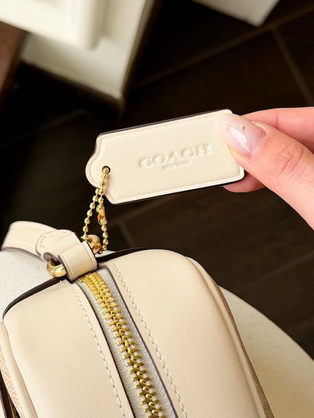 Сумка жіноча Coach Jamie бежева лого CZ186 IMXDM фото