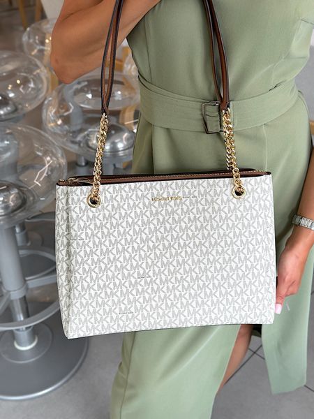 Сумка жіноча Michael Kors Soho M біла лого 35S6G1SE2B va фото