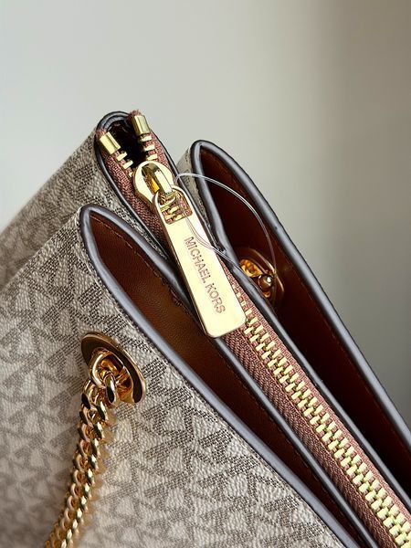 Сумка жіноча Michael Kors Soho M біла лого 35S6G1SE2B va фото
