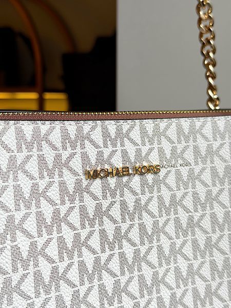 Сумка жіноча Michael Kors Soho M біла лого 35S6G1SE2B va фото