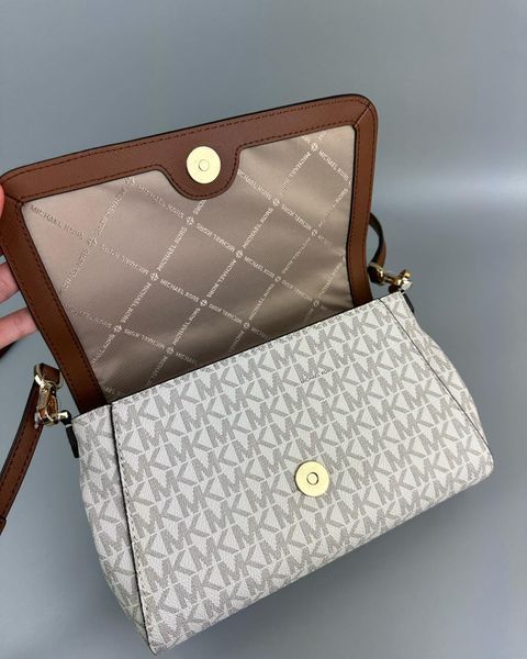 Сумка жіноча Michael Kors Jet Set s vanilla 35H8GTTC6B VAN фото