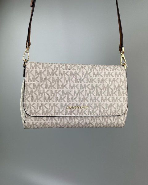 Сумка жіноча Michael Kors Jet Set s vanilla 35H8GTTC6B VAN фото