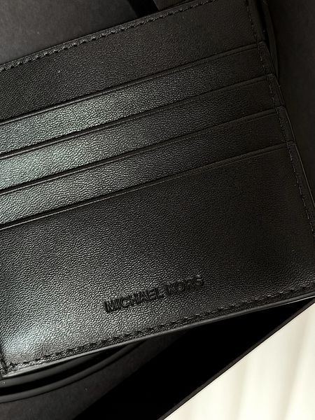 Набір чоловічий Michael Kors ремінь + гаманець чорний лого (36F5LGFN9B bl) 36F5LGFN9B bl фото