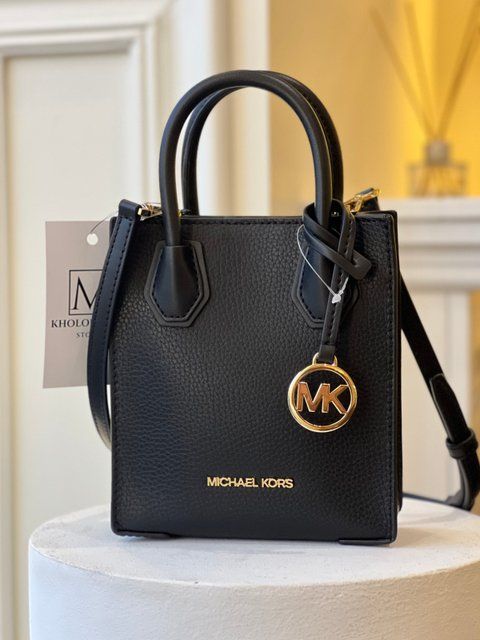 Сумка жіноча Michael Kors Mercer Extra-Small чорна шкіряна 	 35S1GM9T0L bl фото
