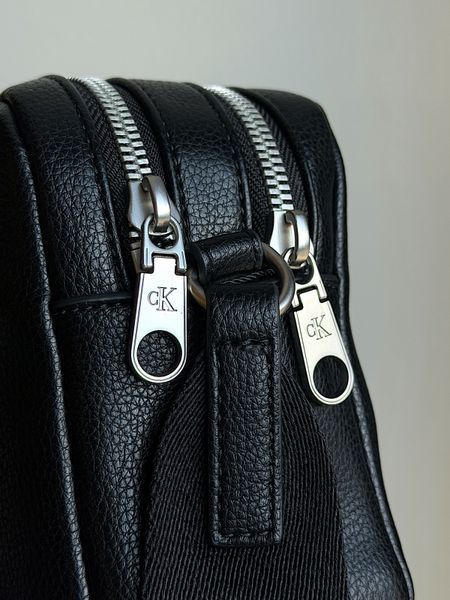 Сумка жіноча Calvin Klein чорна SP40617897  SP40617897 4K3124G 001 bl фото