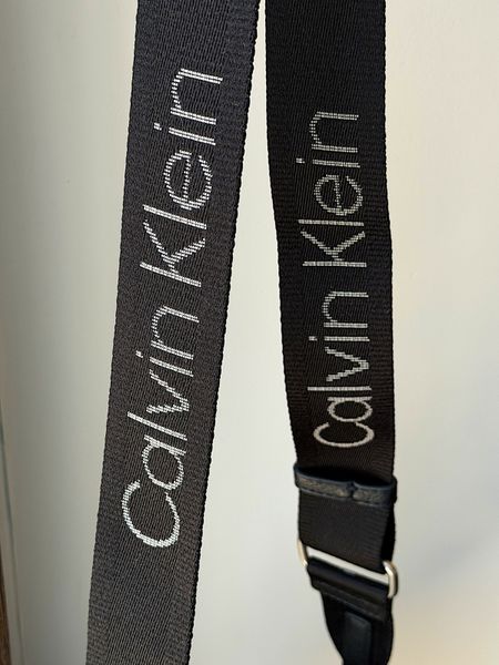 Сумка жіноча Calvin Klein чорна SP40617897  SP40617897 4K3124G 001 bl фото